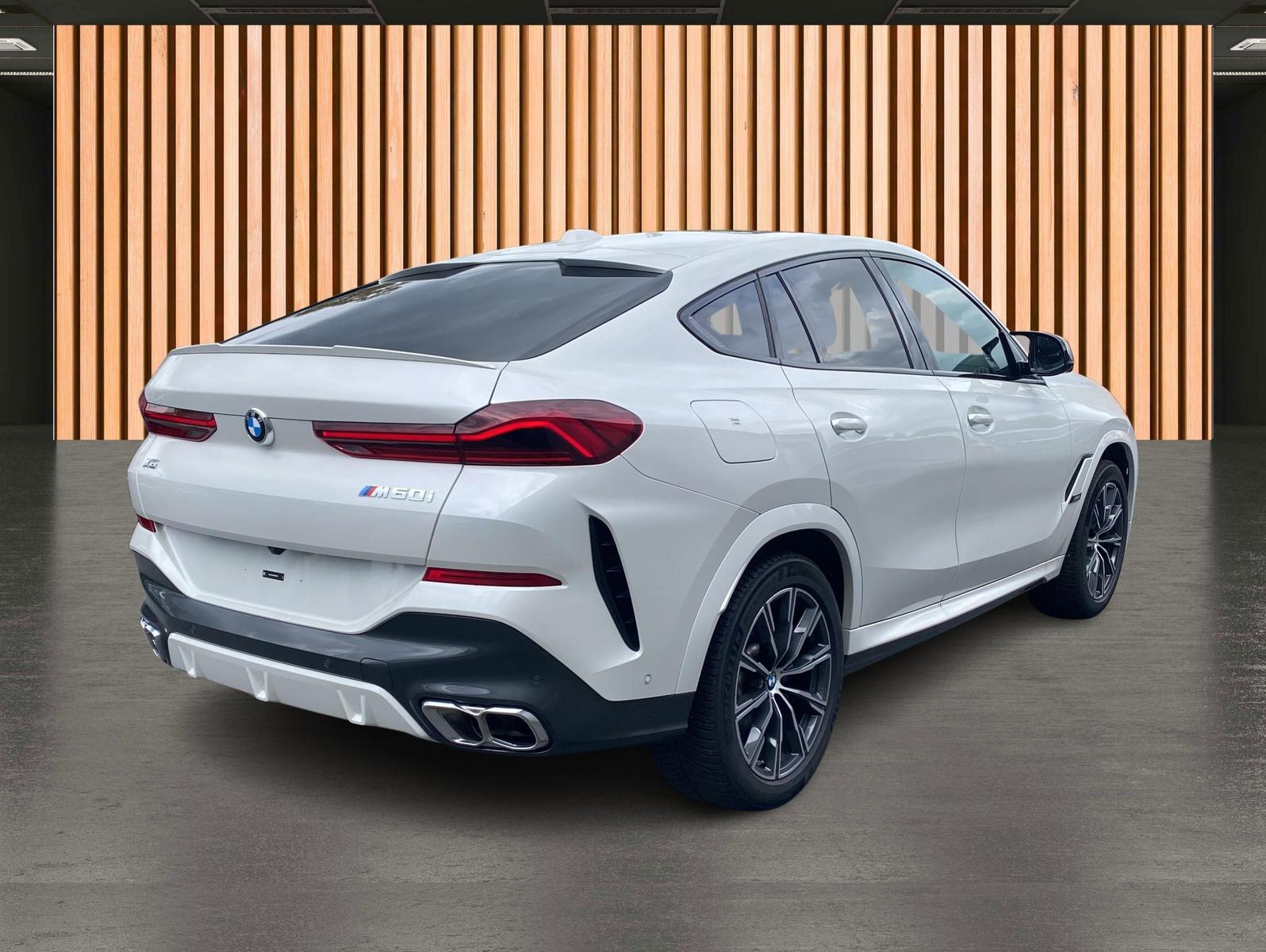 BMW X6 M60 i xDrive*UPE 148.000€*SoftClose*Pano*DAB