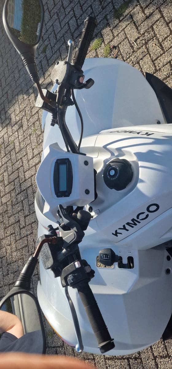 Kymco  2011 — photo 10