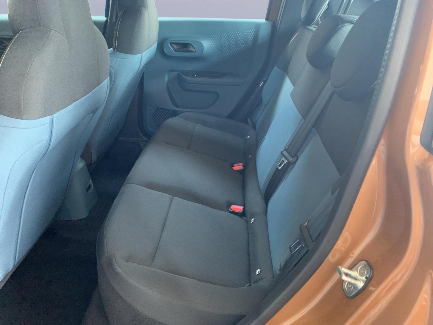 Fiat Grande Panda 1.2 Hybrid 74 kW Business Edition N