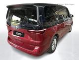Volkswagen Multivan Langversion Life - rote Volkswagen T7
