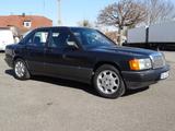 Mercedes-Benz MB 190 1,8l  5-Gang Note 2+ H-Kennz. - Mercedes-Benz 190: 2.5