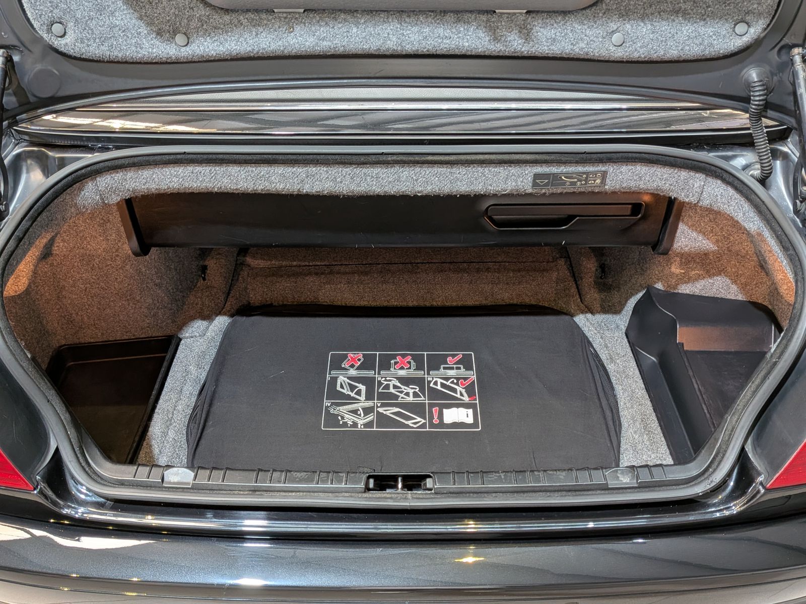 Fahrzeugabbildung BMW 320 Ci M-SPORT XENON*MEMORY*HARMAN*KLIMA*TÜV