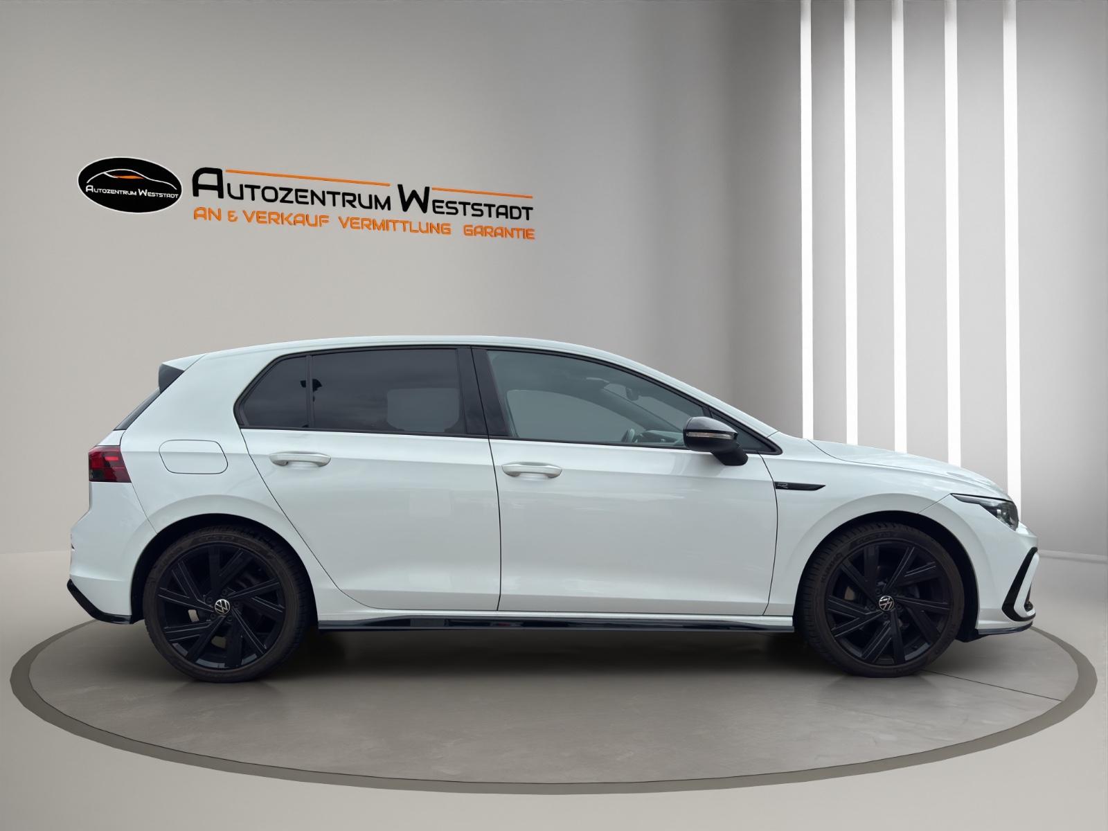 Volkswagen Golf VIII Lim. R-Line eTSI, 1 Hand, TOP Zustand, миниатюра 3