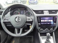 Fahrzeugabbildung Skoda Octavia Combi 1,4 TSI DSG Drive LED