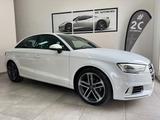 Audi A3 Sedan / 2.0 TDI 150cv/ Cambio automatico - Sedan mit Diesel-Antrieb