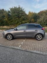 Hyundai i20 1.2 62kW YES! Plus *NAVI*PANO*KAMERA*1.HAND* - Hyundai i20 YES!-Plus