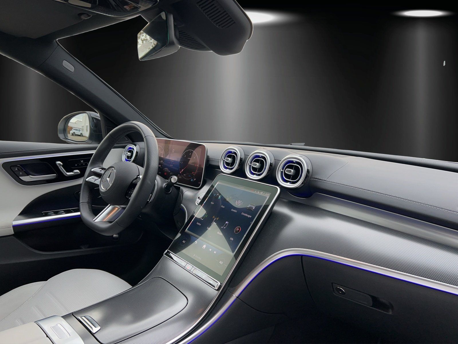 Fahrzeugabbildung Mercedes-Benz C 220 d T AMG AHK Night DISTRO 360° Memory 19"