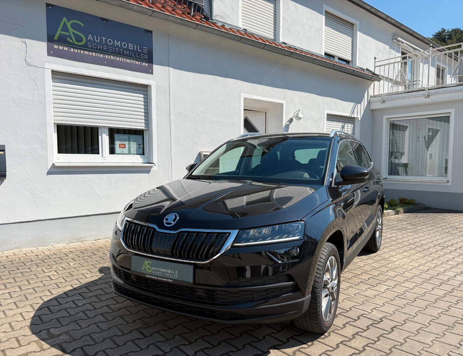 Skoda Karoq Clever LED NAVI PDC KAM GRA WR SHZ 4x