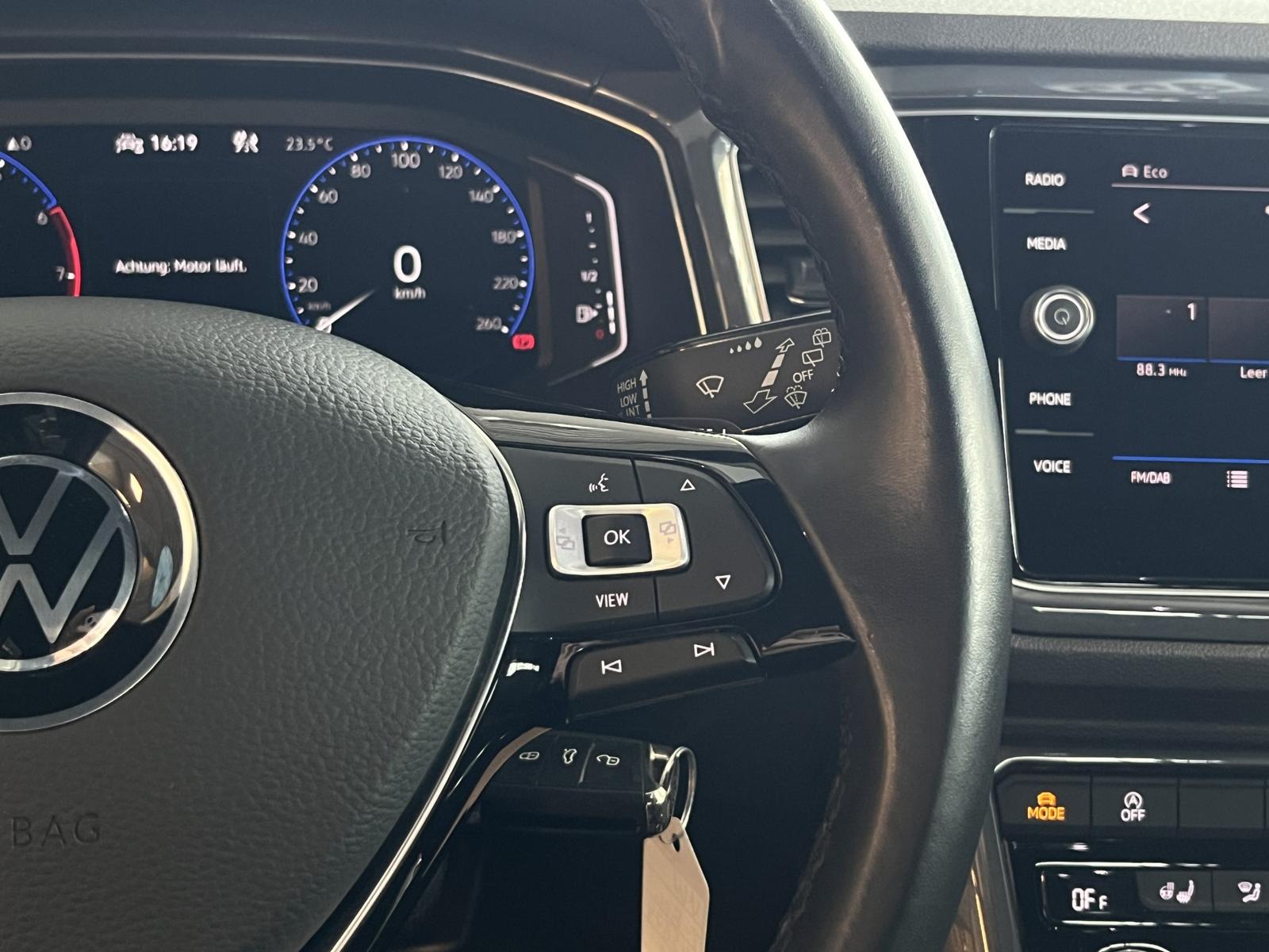 Volkswagen T-Roc Sport Teil-Leder RCam Navi ACC AHK LED SHZ, миниатюра 16