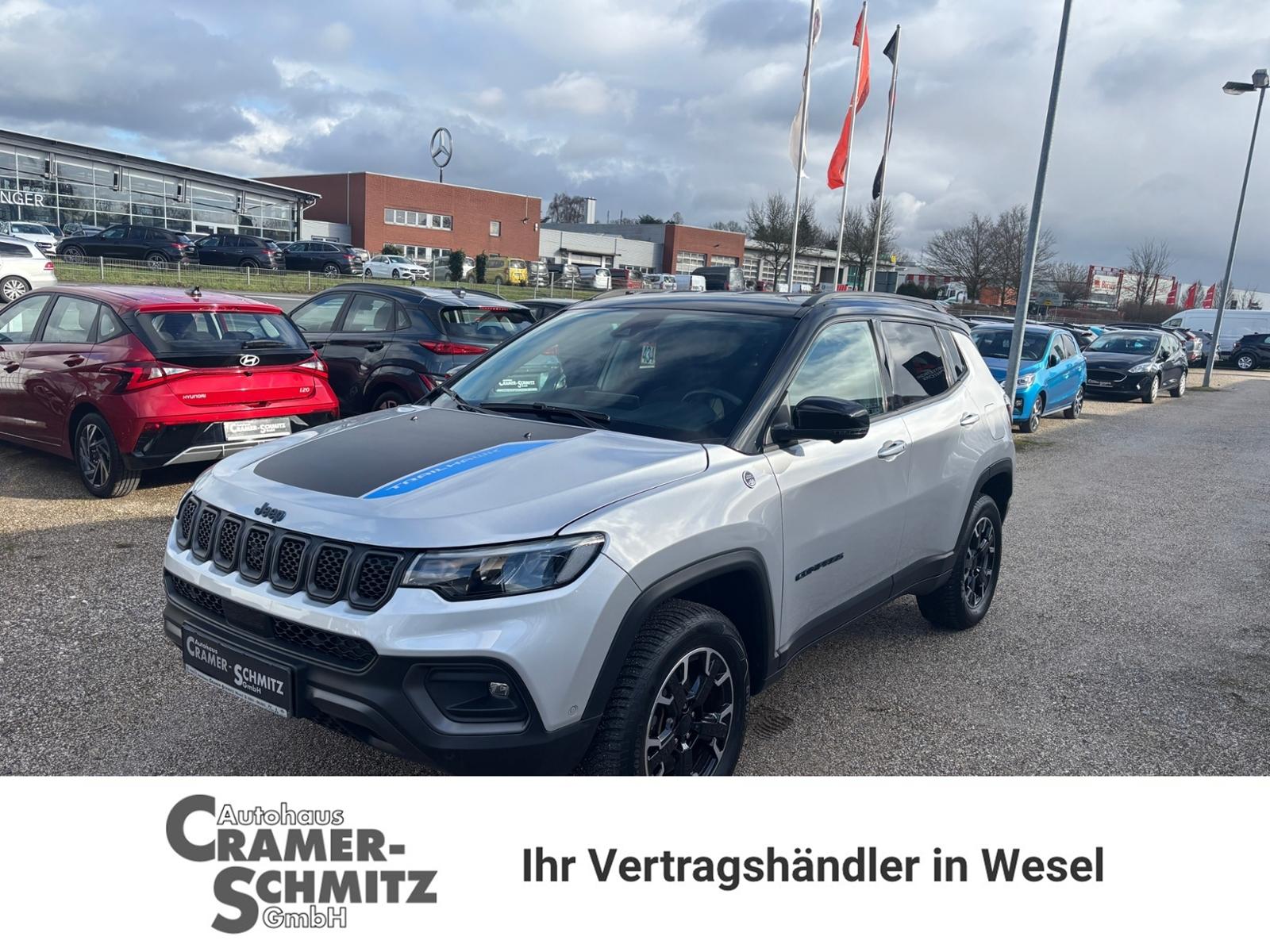 Jeep Compass Trailhawk Plug-In Hybrid 4WD