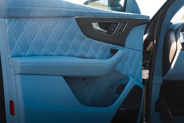 2024 AUDI RSQ8 — миниатюра 12