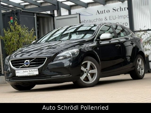 Volvo V40 D3 Aut. Ocean Race, AHK, Bi-Xenon, Leder