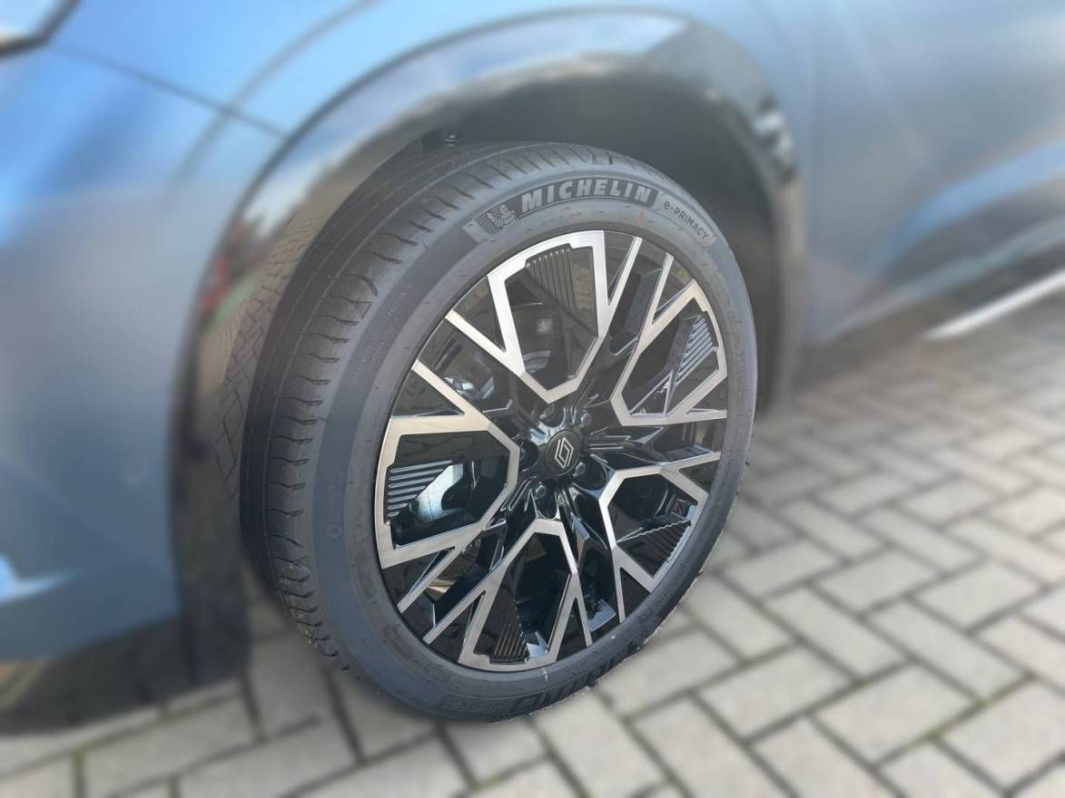 Fahrzeugabbildung Renault Austral Esprit Alpine Full Hybrid E-Tech 200