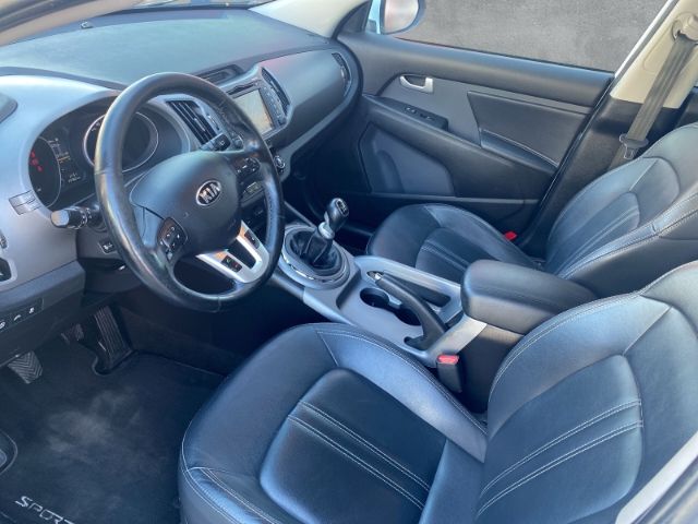 Fahrzeugabbildung Kia Sportage Dream Team 2WD 1.6 GDI *abnehmbareAnhän