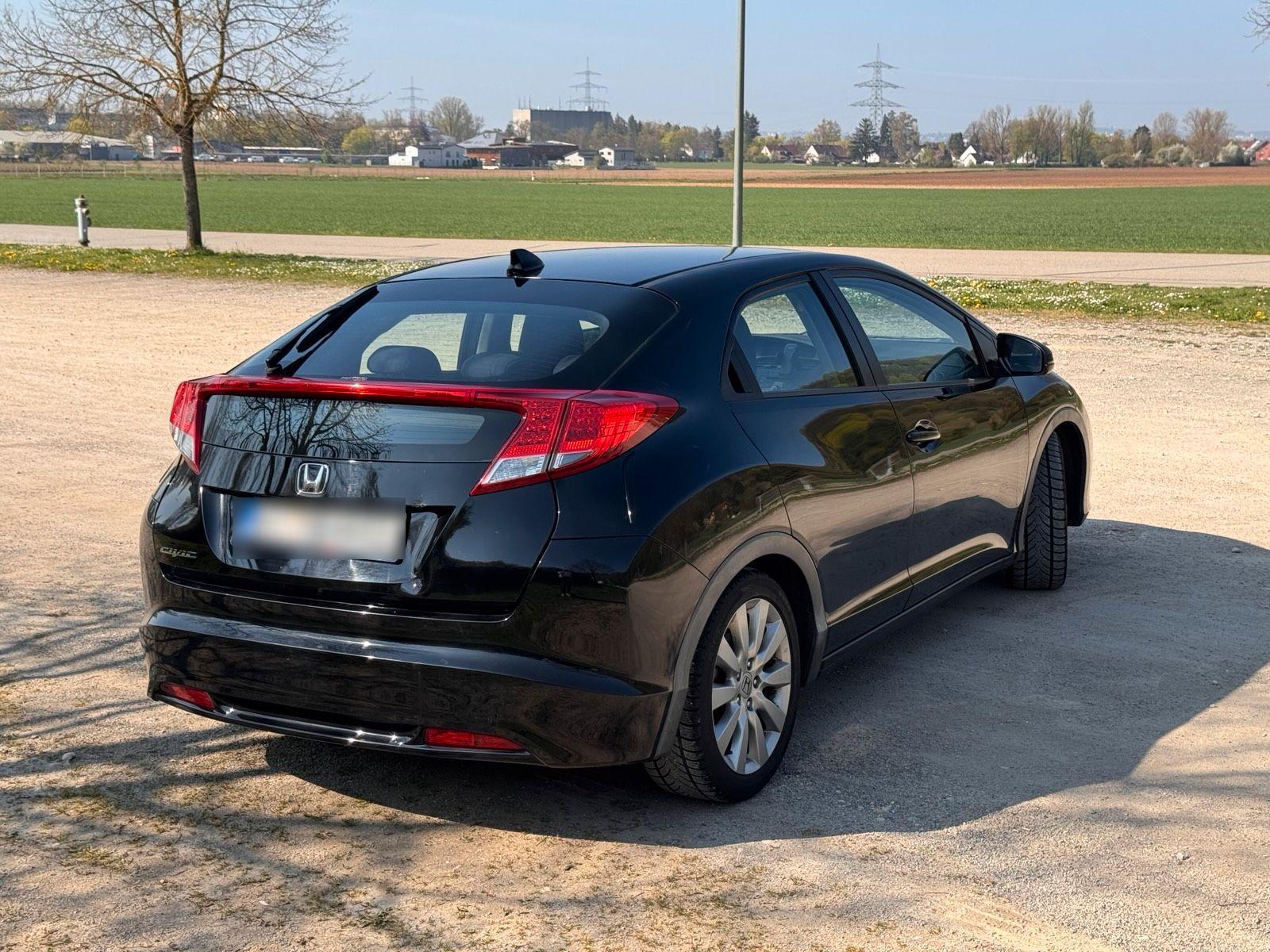 Honda Civic 2012 — photo 7