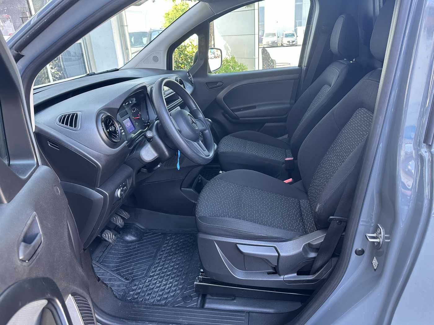 Fahrzeugabbildung Mercedes-Benz Citan 108 CDI Regal Klima