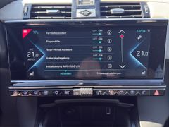 Fahrzeugabbildung DS Automobiles DS 7 Crossback 1.6 E-Tense 4x4 Rivoli