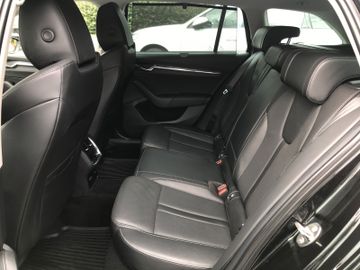 Skoda Octavia - 8