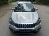 Suzuki SX4 S-Cross Automatik 1.Hand Navi - Suzuki SX4 Gebrauchtwagen