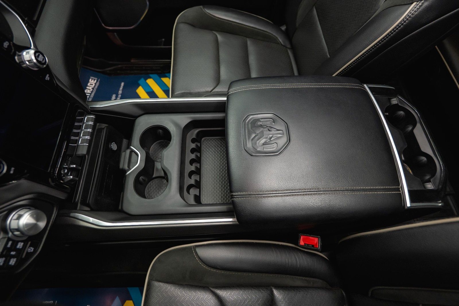 Fahrzeugabbildung Dodge RAM 5.7 V8 HEMI 4x4 LARAMIE LPG Offroad-Bodylift