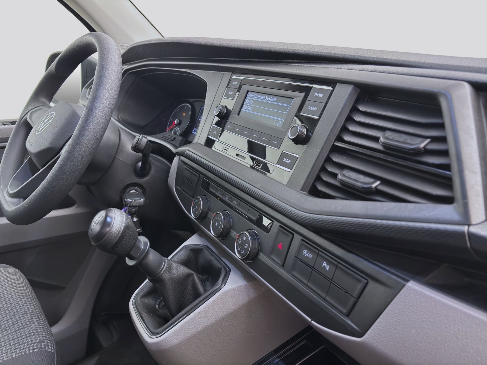 Volkswagen T6 Kombi - Bild 18