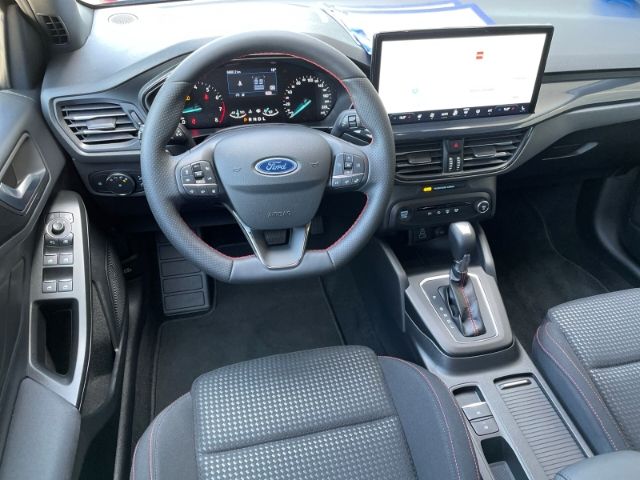 Fahrzeugabbildung Ford Focus 1.0 EcoBoost Mild-Hybrid ST-Line Autom, Ma