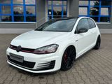 Volkswagen Golf VII Lim. GTI Performance BMT - Volkswagen Golf: Kleinwagen