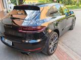 Porsche Macan Turbo Burmester, PDLS+, Pano,Garage,Chrono - Porsche: Burmester