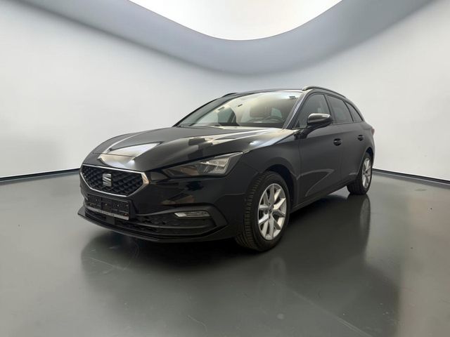 SEAT Leon Sportstourer Style 1.5 eTSI DSG KAM*CARPLAY
