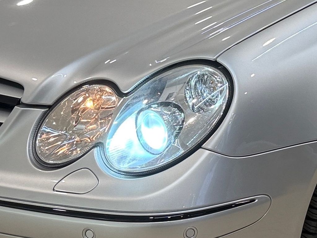 Mercedes-Benz CLK 200 - Bild 21