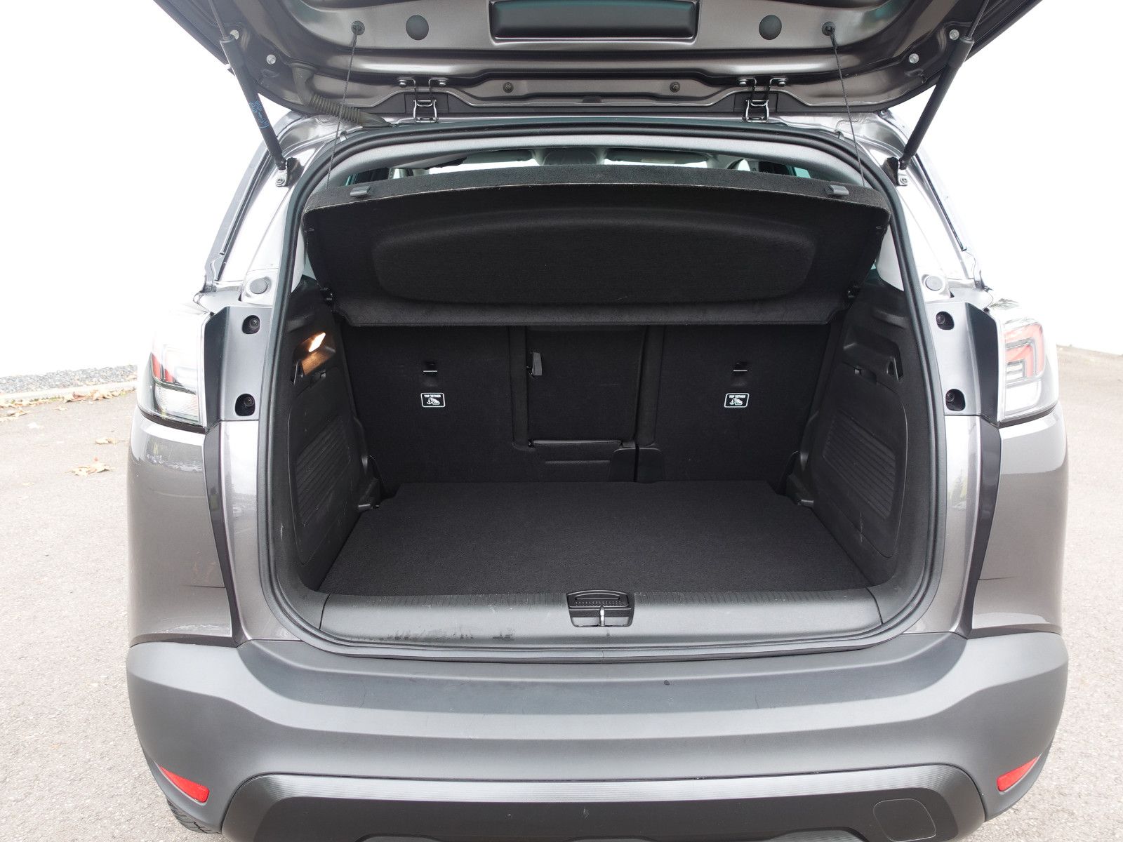 Fahrzeugabbildung Opel Crossland 1.2 Ultimate Sitzh.,Navi,Kamera,PDC