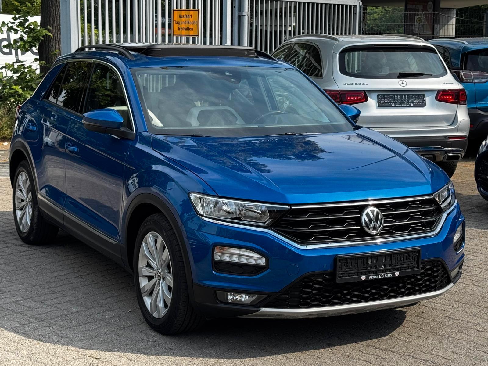 Volkswagen T-Roc2,0 TSI Sport 4M Pano Navi/R.Kam/AHK 28TKM
