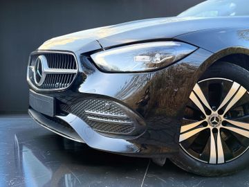 Mercedes C 220 - 4