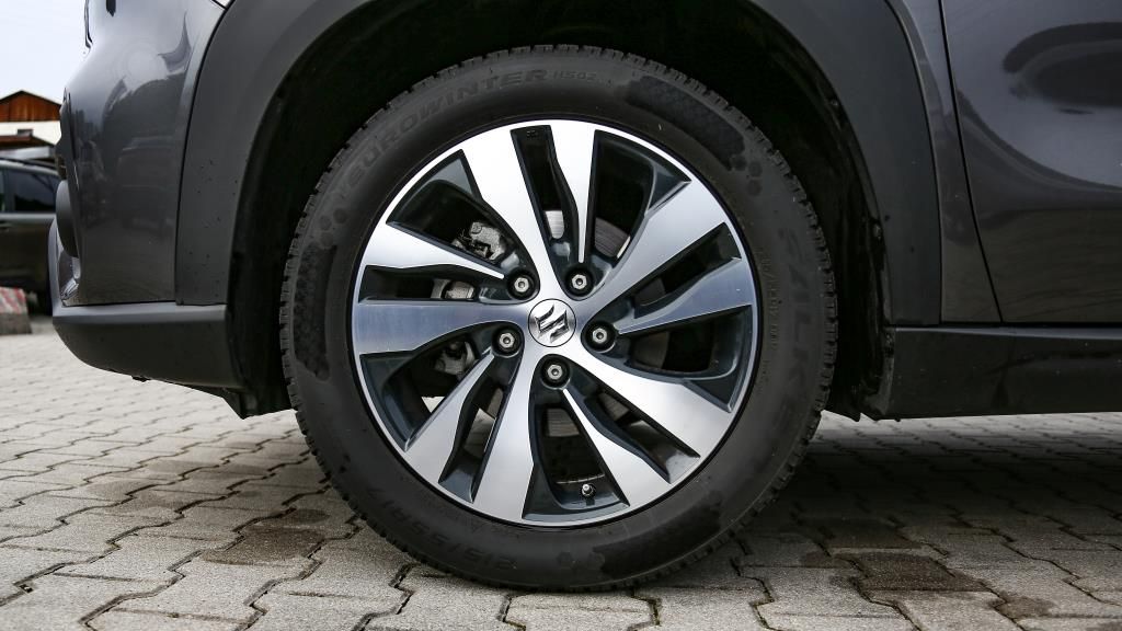 Autohaus Zimpel & Franke - Suzuki S-CROSS 1.4 COMFORT ALLGRIP +LED+ALLRAD+SHZ - Bild 5 Autohaus Zimpel & Franke - Suzuki S-CROSS 1.4 COMFORT ALLGRIP +LED+ALLRAD+SHZ - Bild 5