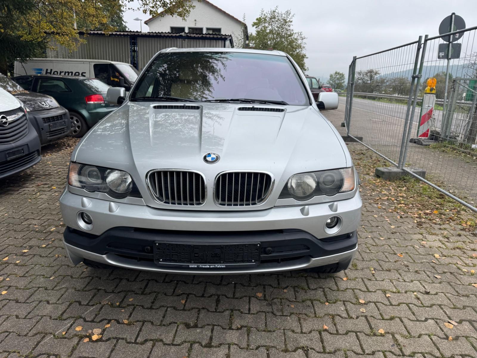 BMW X5 4.6is