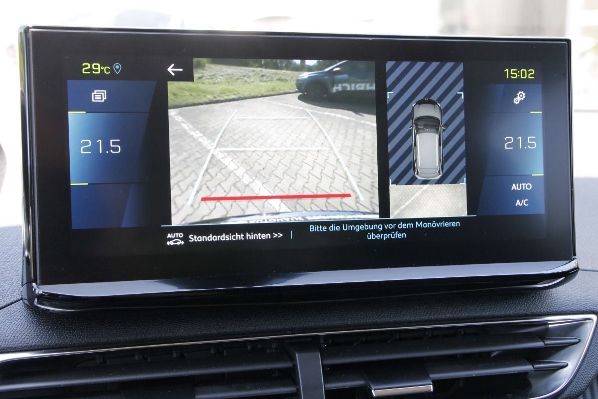 Fahrzeugabbildung Peugeot 3008 HYBRID Allure (MJ F0)