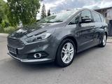 Ford S-Max Titanium 7Sitzer AHK 2 Hand OrigKm TüvNeu - Ford S-Max: Alcantara