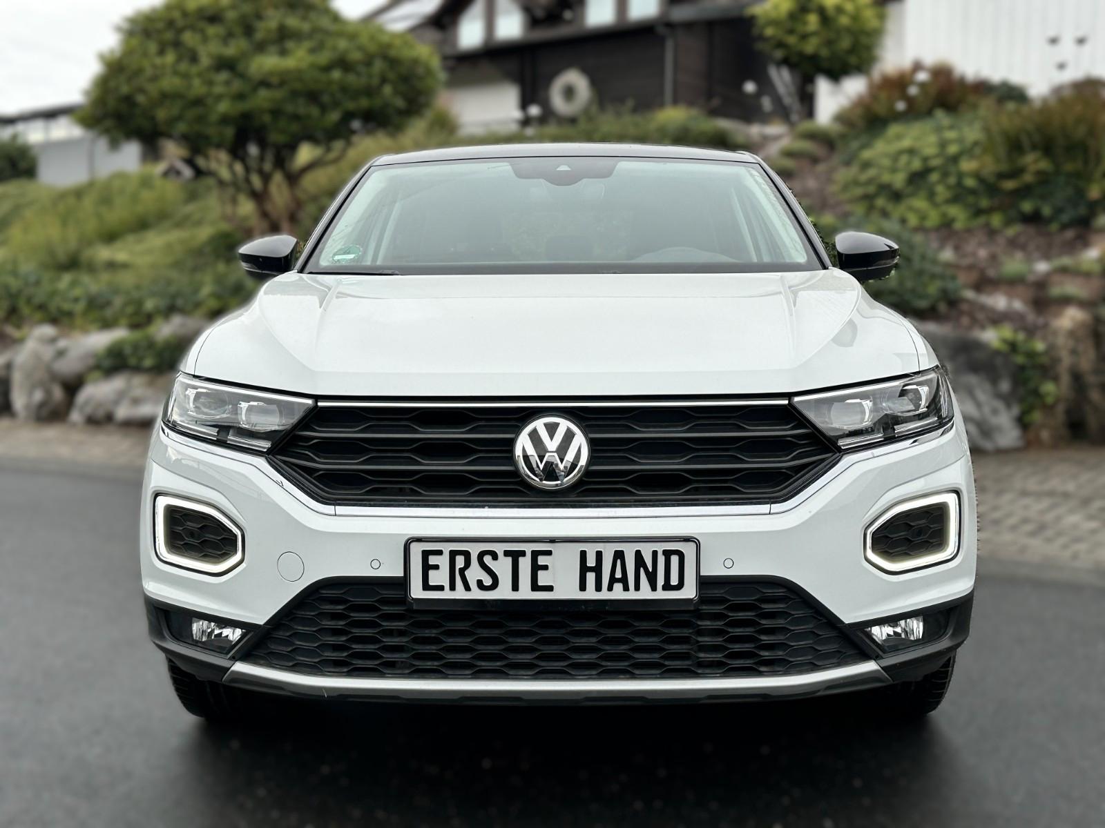 Volkswagen T-Roc 1.5 TSI STYLE /Tüv NEU/ 1.Hand /LED 8-fach