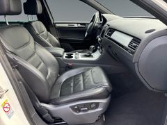 Fahrzeugabbildung Volkswagen Touareg V6 TDI BMT Leder Navi Pano AHK Sitzh