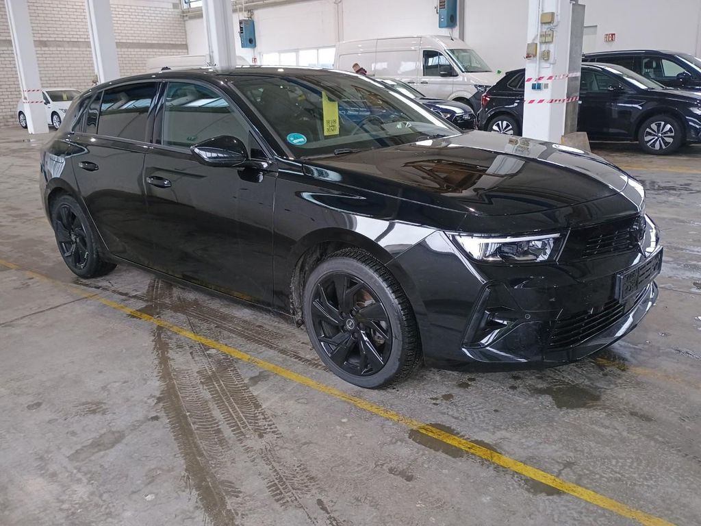 Opel Astra — fotografia 2