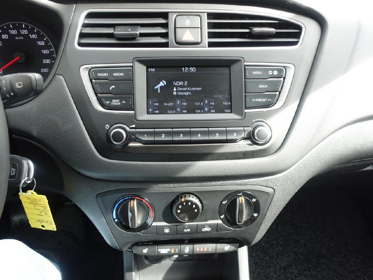 Fahrzeugabbildung Hyundai i20 1,2 Active
