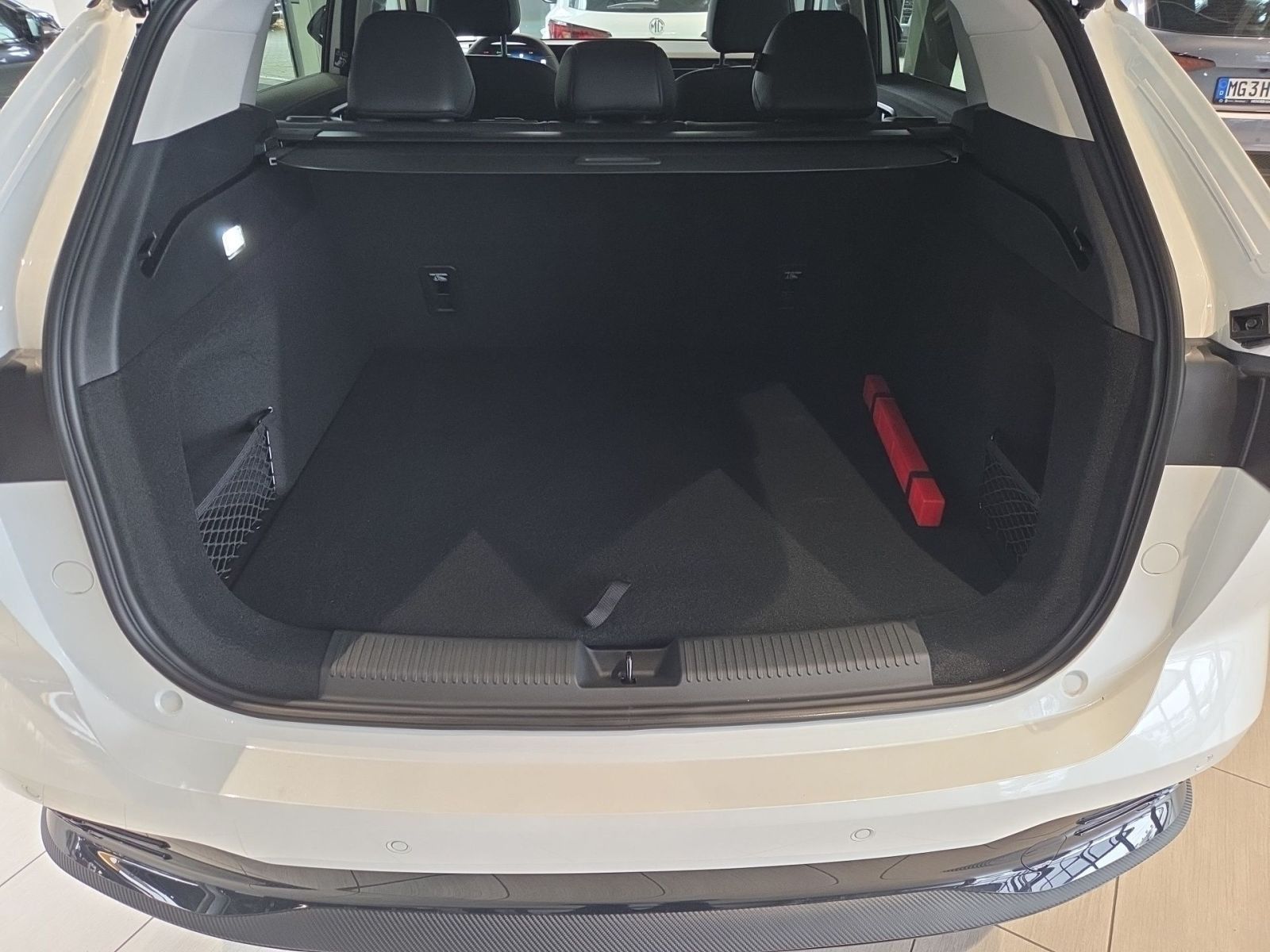 Fahrzeugabbildung MG HS 1.5 GDI Hybrid+ Luxury Autom. *NAVI*KLIMA*SIT