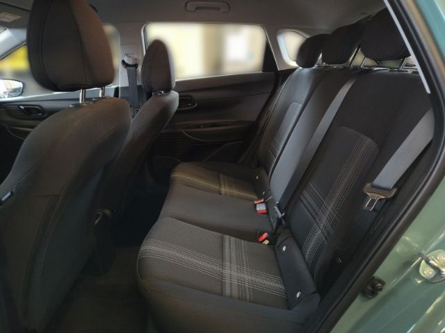 Fahrzeugabbildung Hyundai i20 Select 1.0 +KLIMA+NAVI+CARPLAY+PDC+RFK+UVM+