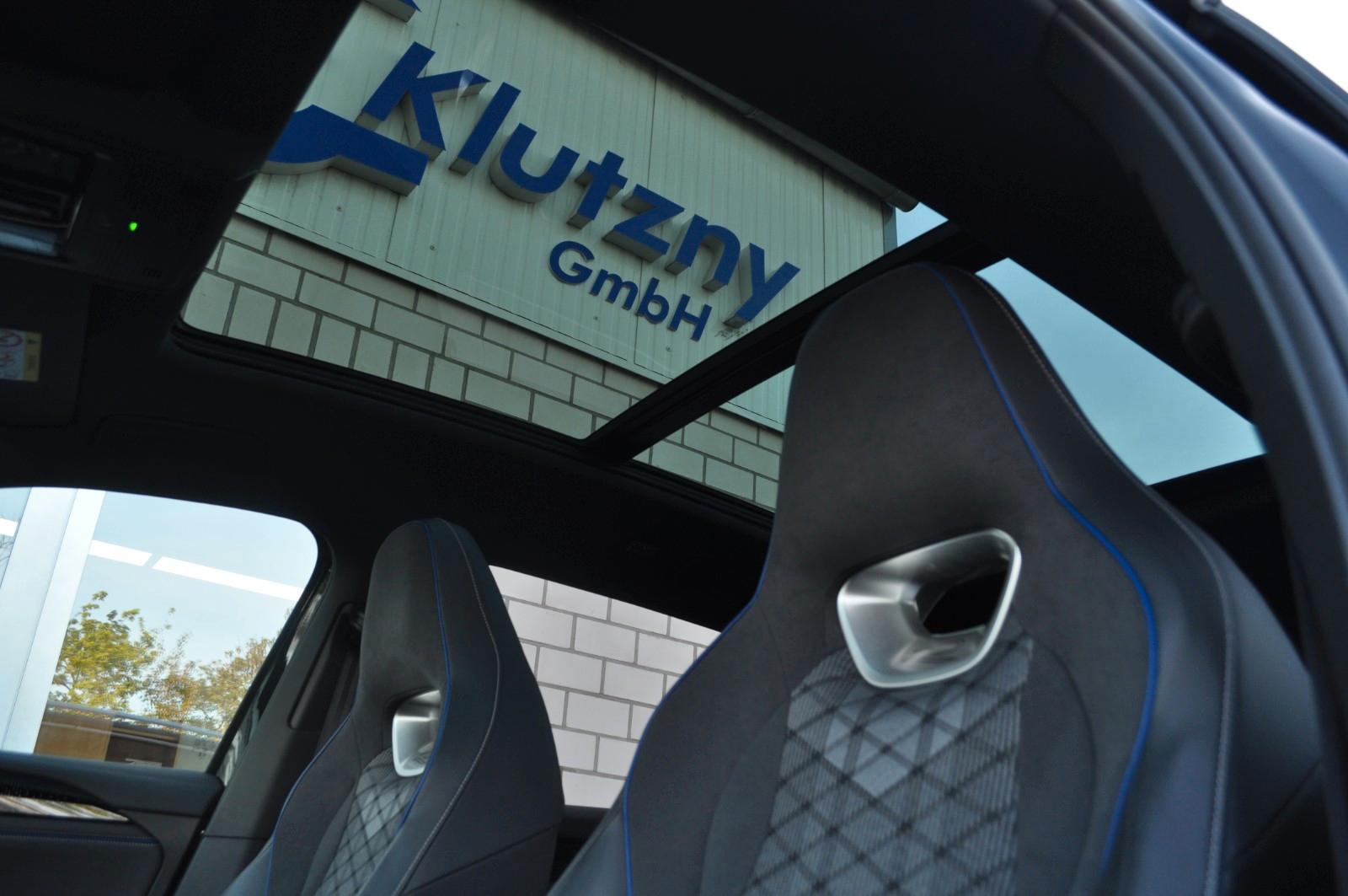 Volkswagen Tiguan 2.0 TDI  4Motion R-LINE/PANORAMA/AHK/GJR