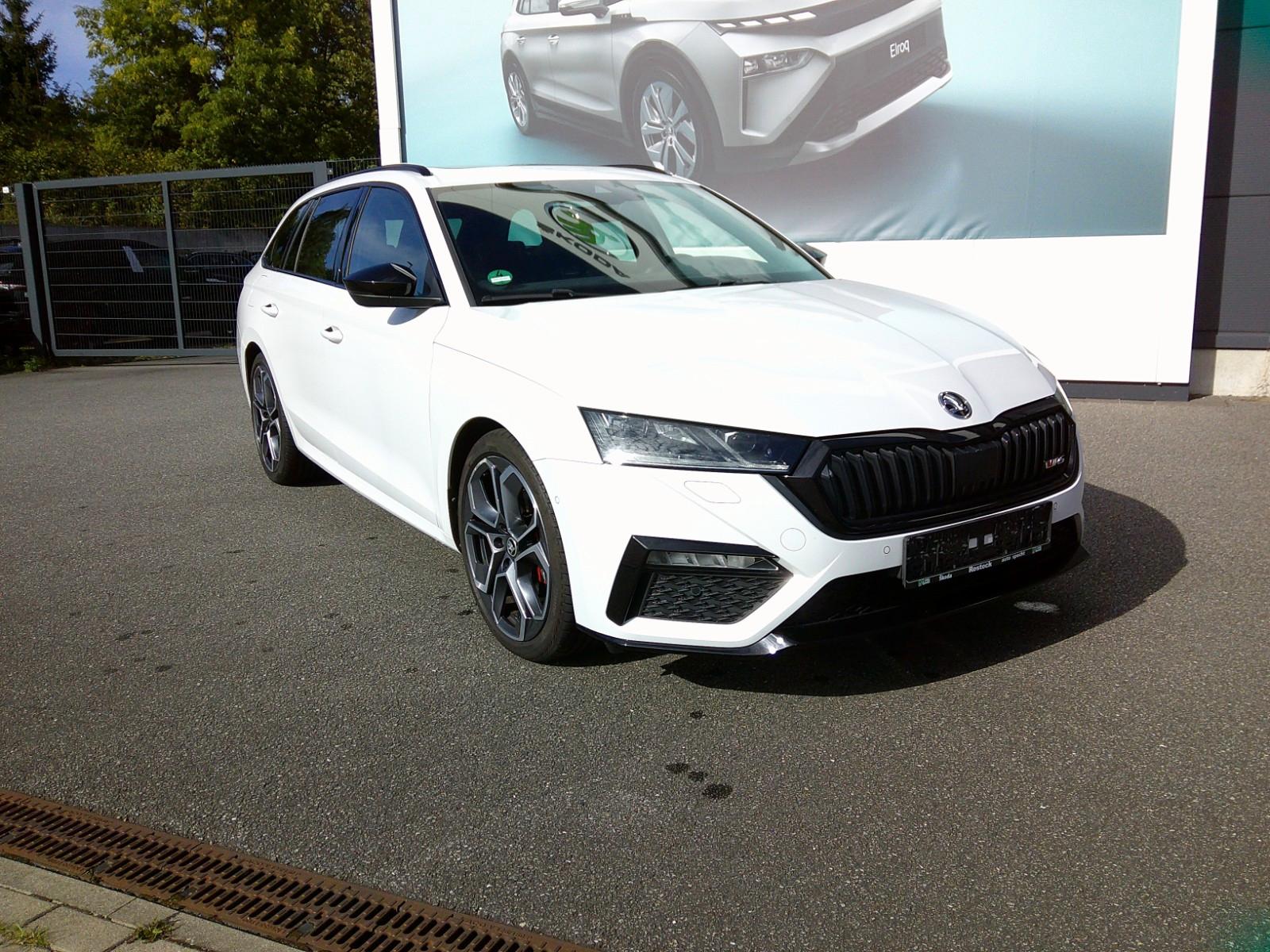 Skoda Octavia Combi RS Plus 4x4