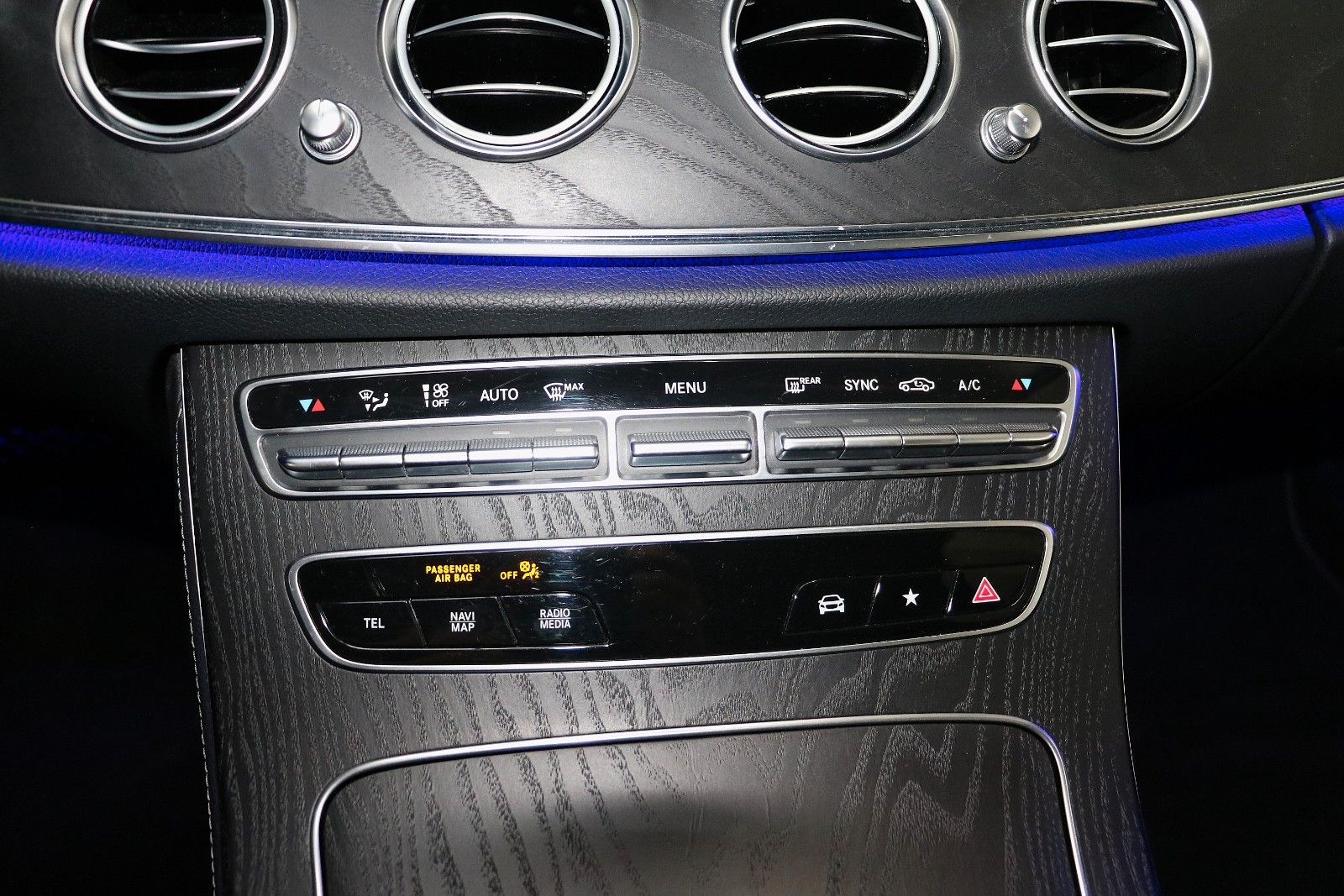 Mercedes-Benz E 200 D T-Modell Automatik foto 23