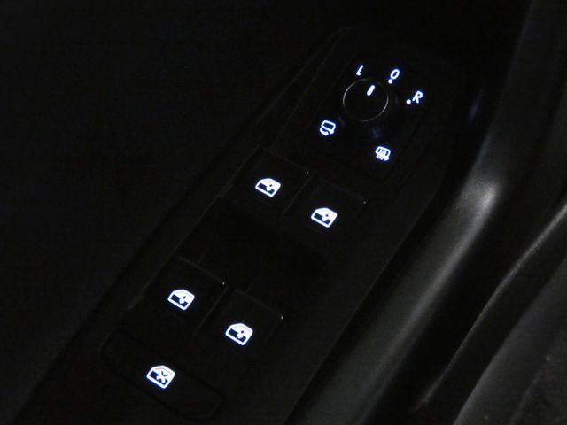 Taigo 1.5 TSI R-Line DSG KAMERA IQ LIGHT