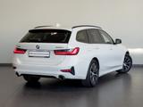 BMW 330 d xDrive Touring HUD+Memory+Standheizung - weiße BMW 330