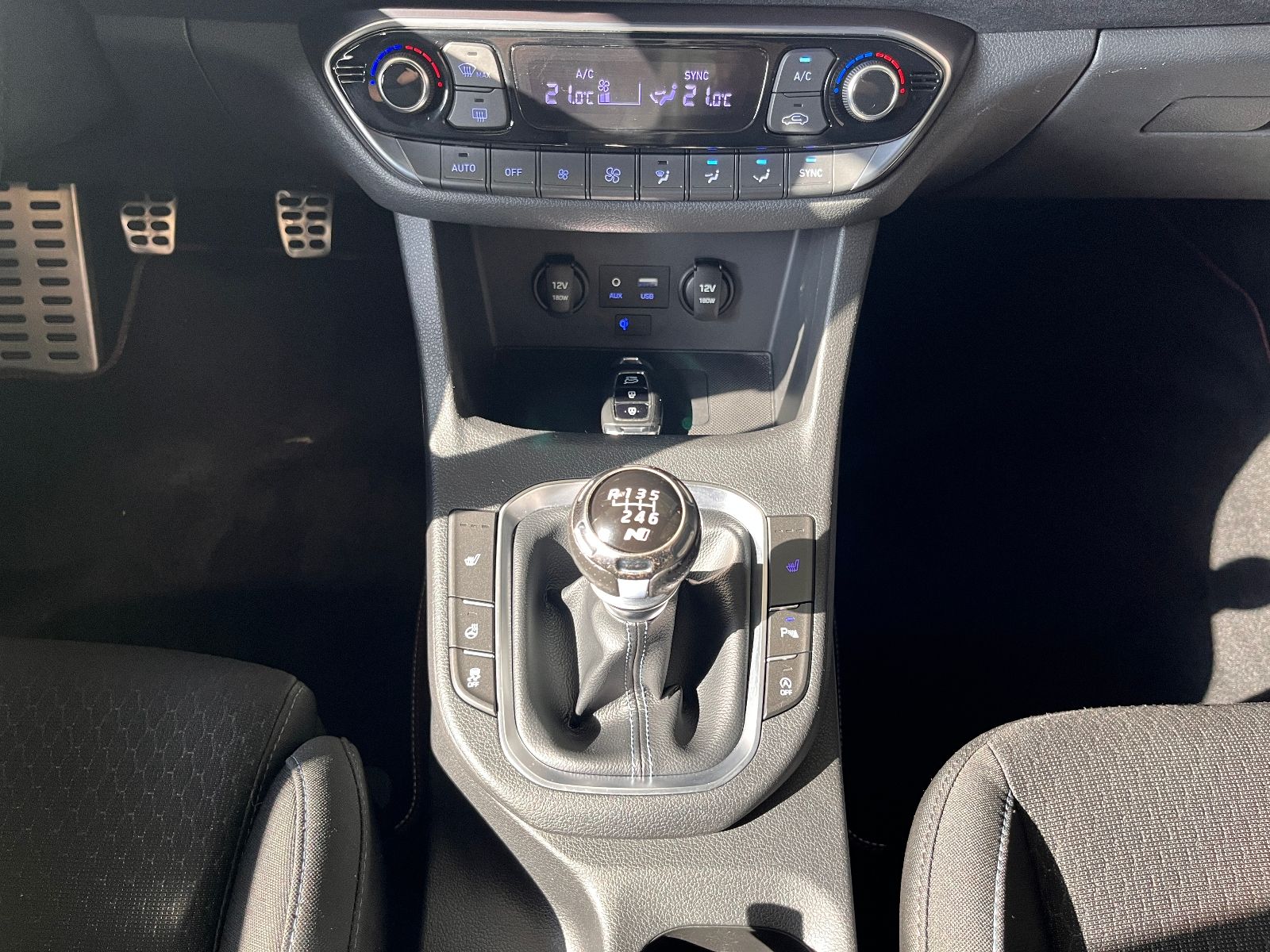 Fahrzeugabbildung Hyundai i30 N Performance 109db PANO LED NAV SHZ ALU