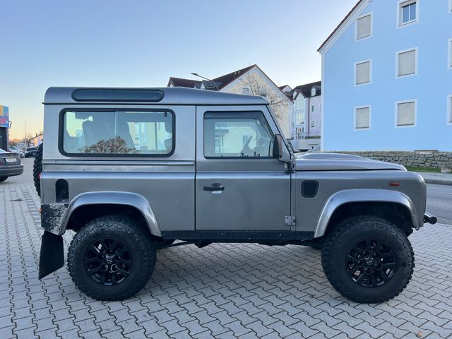 Land Rover Defender 90 2.4 Td4 Station Wagon KAM Difflock !